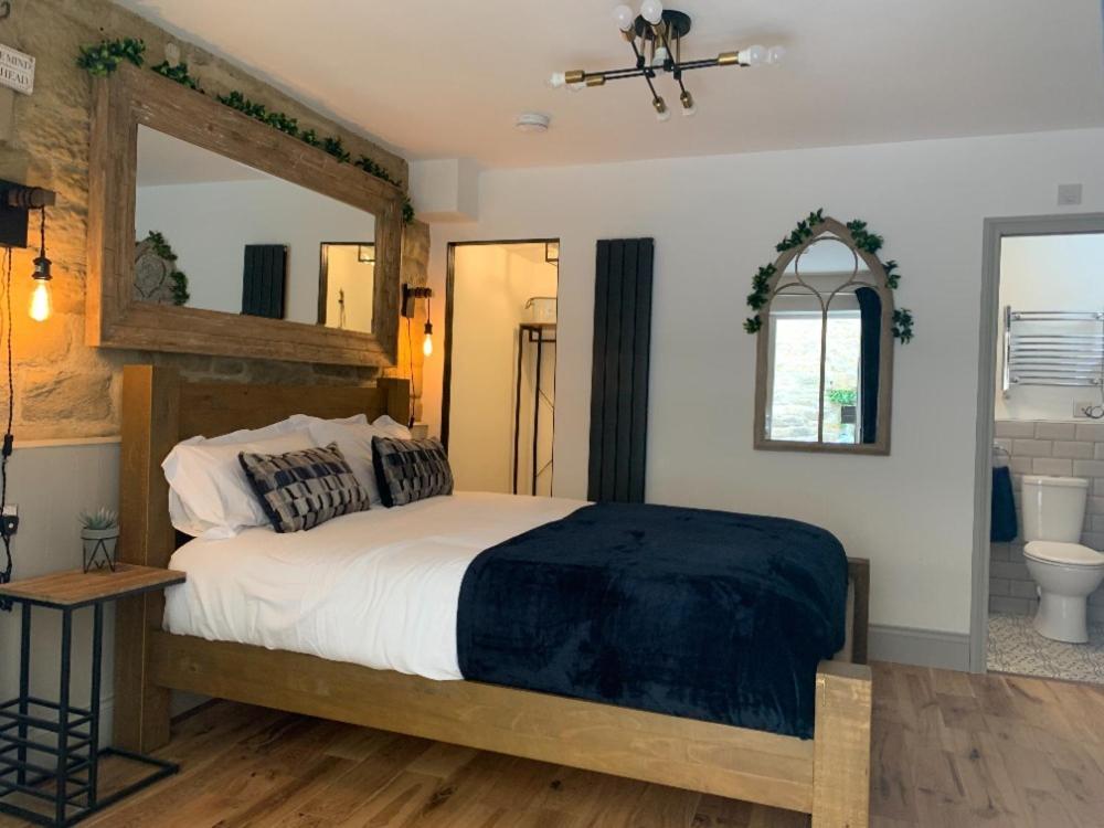 คาสเซิล วิว เบด แอนด์ เบรกฟาสต์ Bed & Breakfast มอร์เพท ภายนอก รูปภาพ